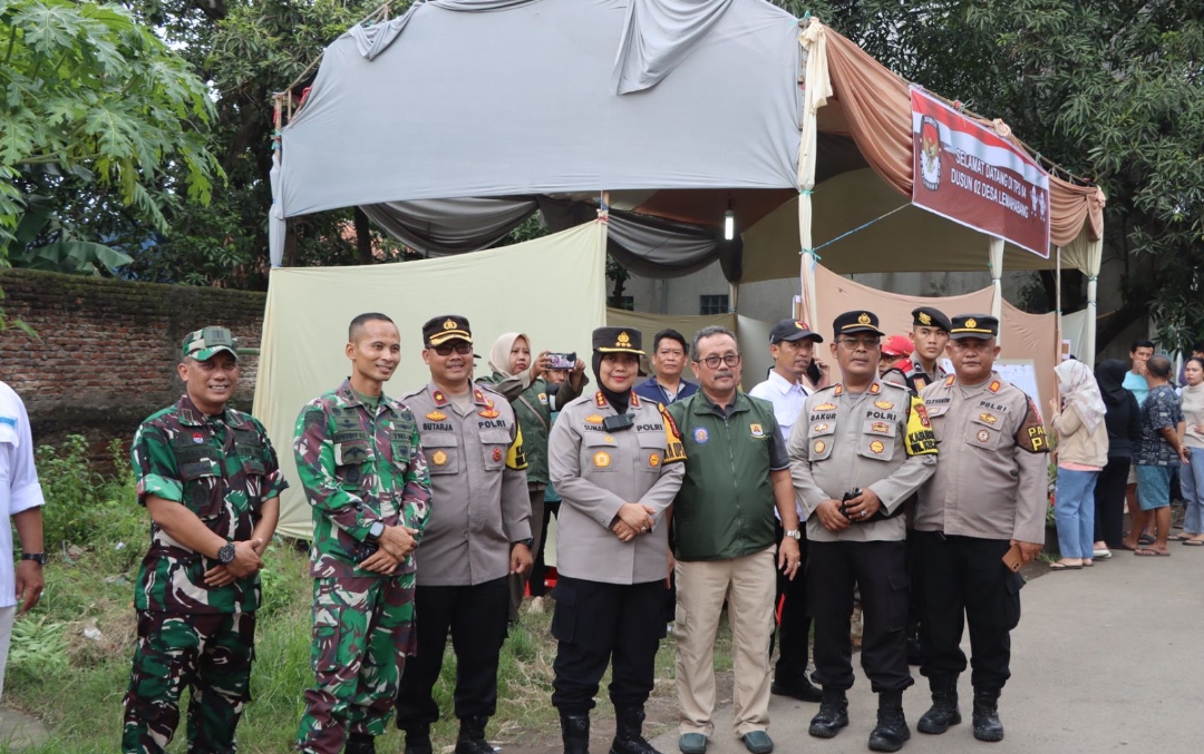 Kapolresta dan Forkopimda Kabupaten Cirebon Monitoring TPS di Lima Kecamatan