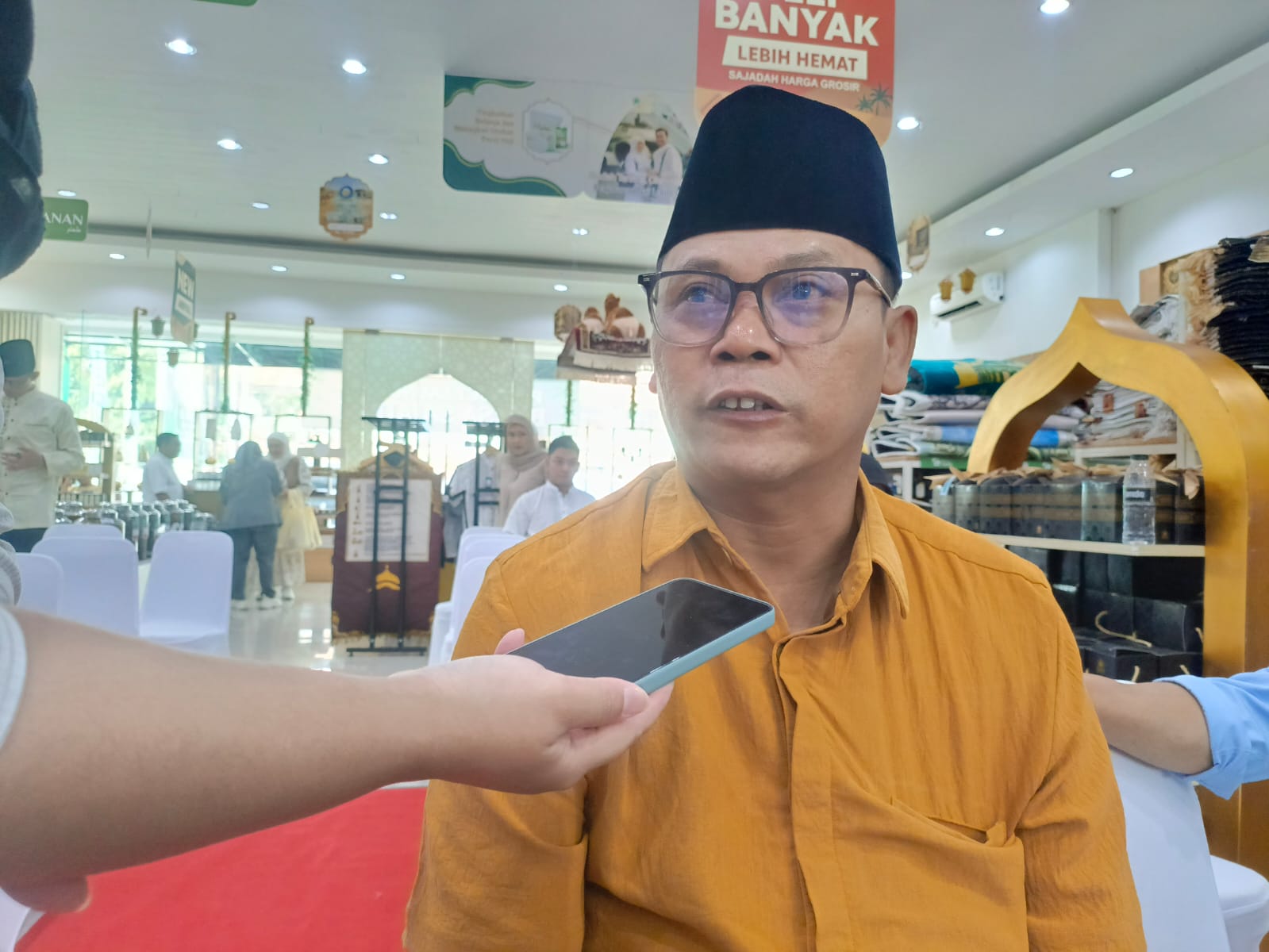 Avtur dan Dolar Melonjak, Tarif Umrah Bisa Naik 15-20 Persen