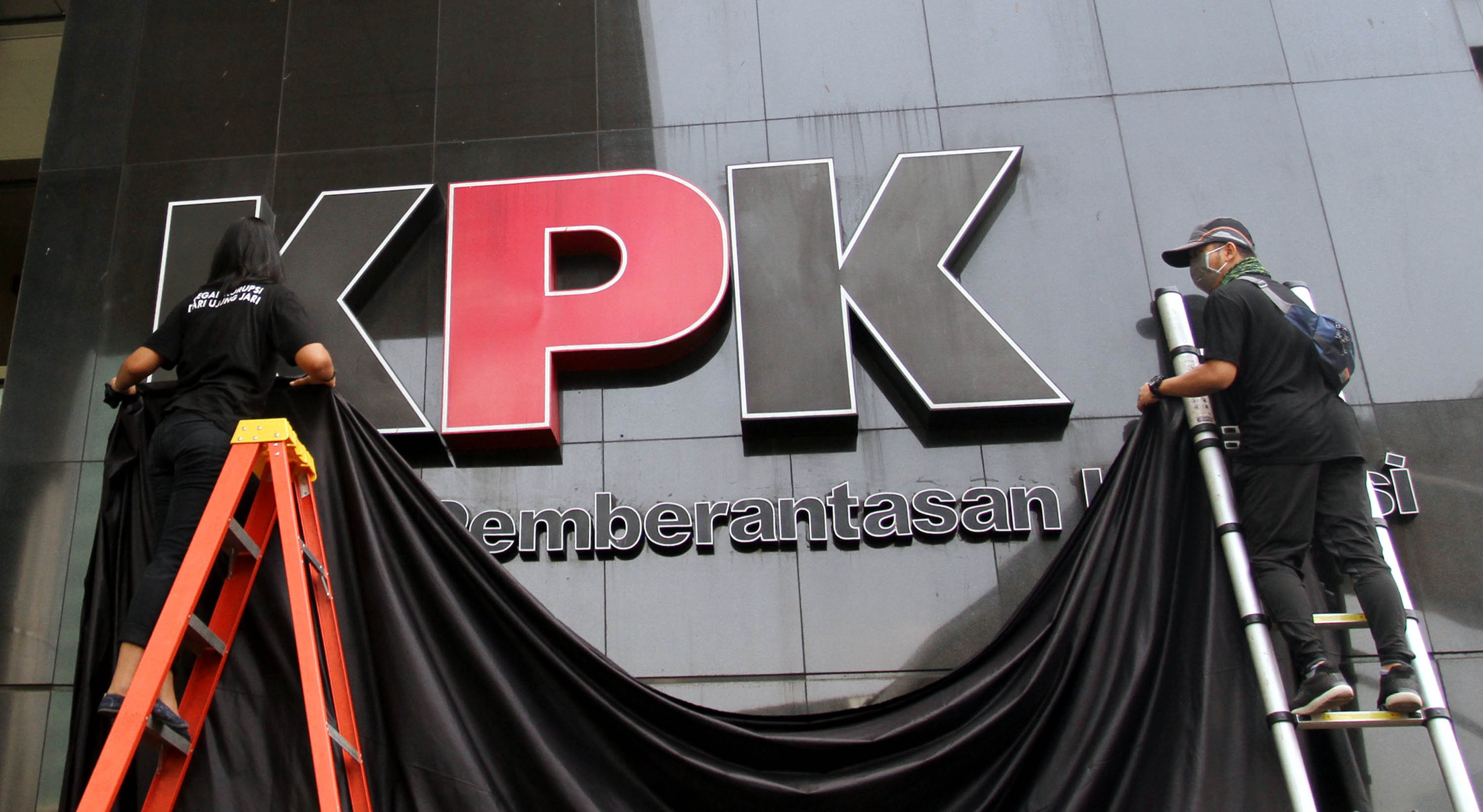 Breaking News: Rektor Universitas Negeri di Lampung Kena OTT KPK