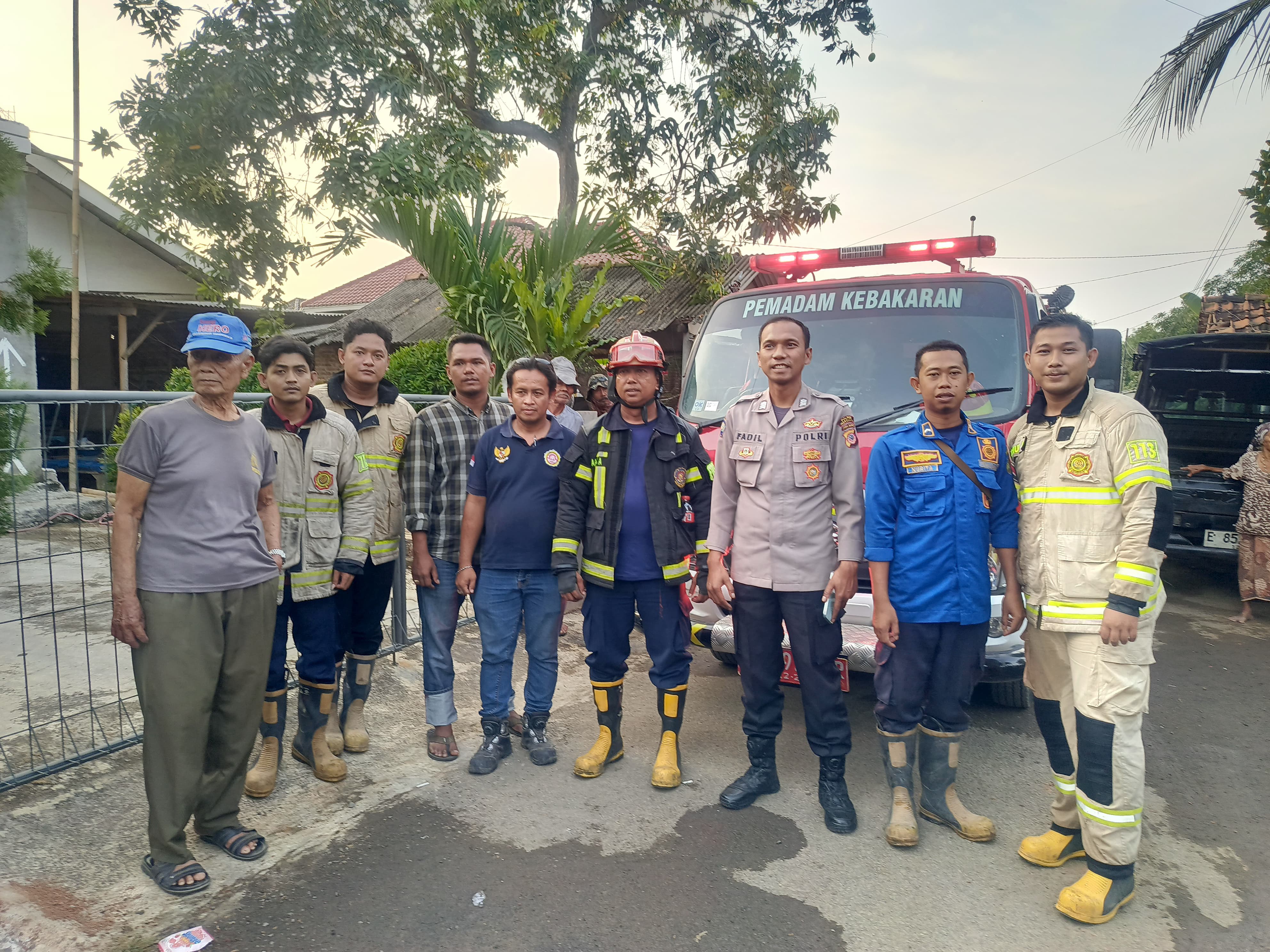 Waspada Musim Kering, Damkar Indramayu Ingatkan Bahaya Membakar Sampah dan Lahan