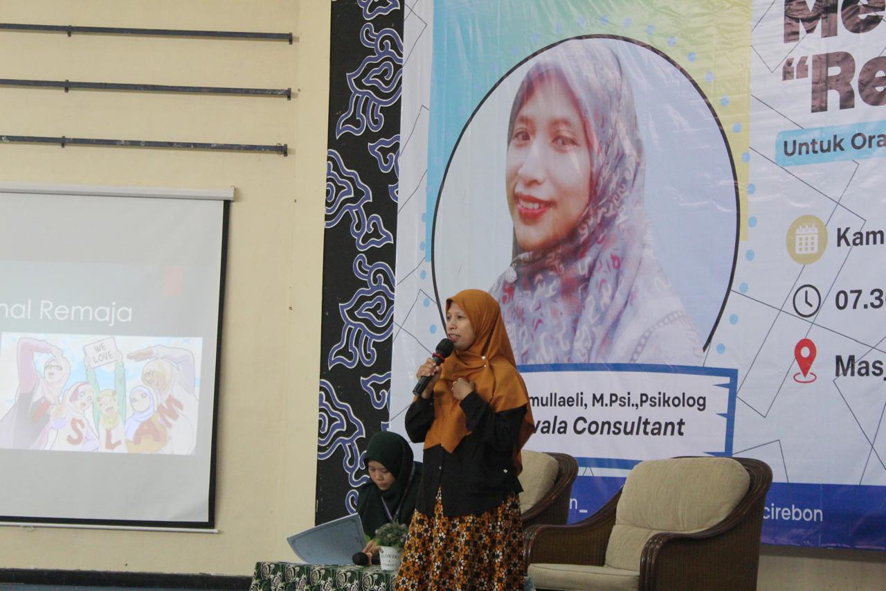 SMP Al-Irsyad Al-Islamiyyah Gelar Seminar Parenting