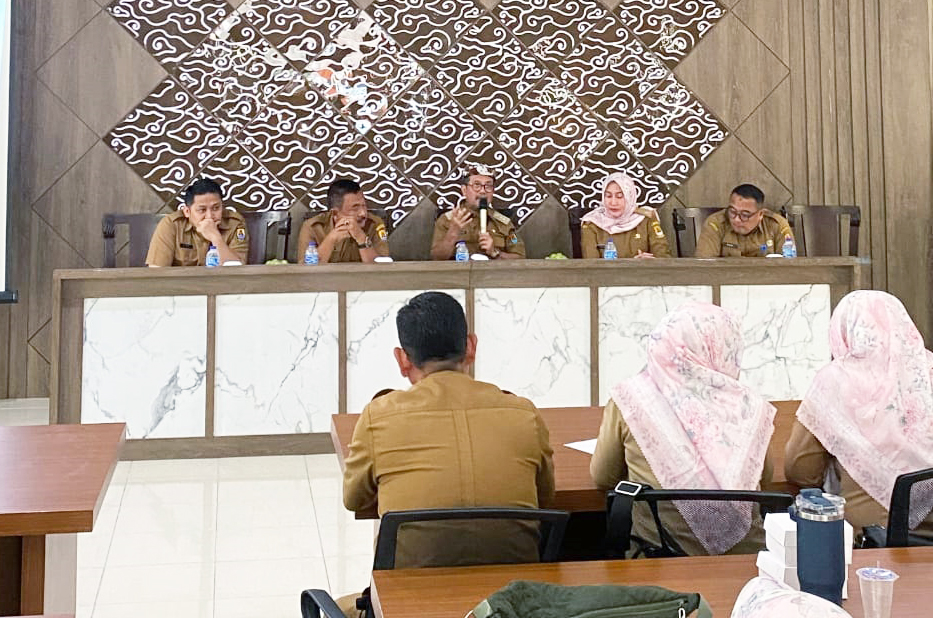 Bupati Cirebon Evaluasi Layanan Kesehatan: DBD Masih Tinggi, Stunting Menurun