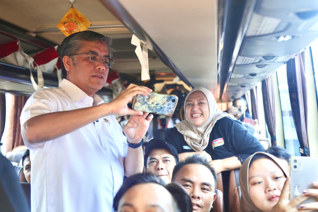 Menaker Yassierli: Mudik Bersama Warmindo, Bukti Perusahaan dan Mitra Tumbuh Bersama