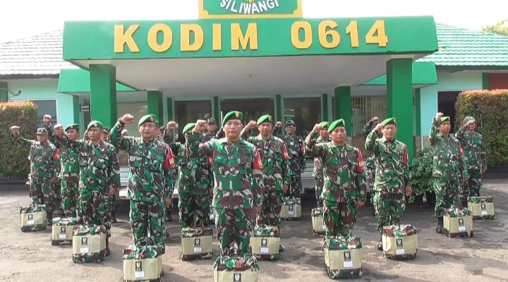 Mendukung Tugas Dalam Menjaga Kedaulatan NKRI, Kodim 0614/Kota Cirebon Terima Kaporlap dari KASAD