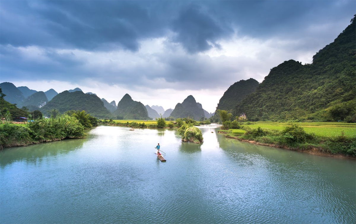 Melipir ke Kuningan, Ini 7 Wisata Terbaik untuk Healing, dijamin Sejuk Poll!