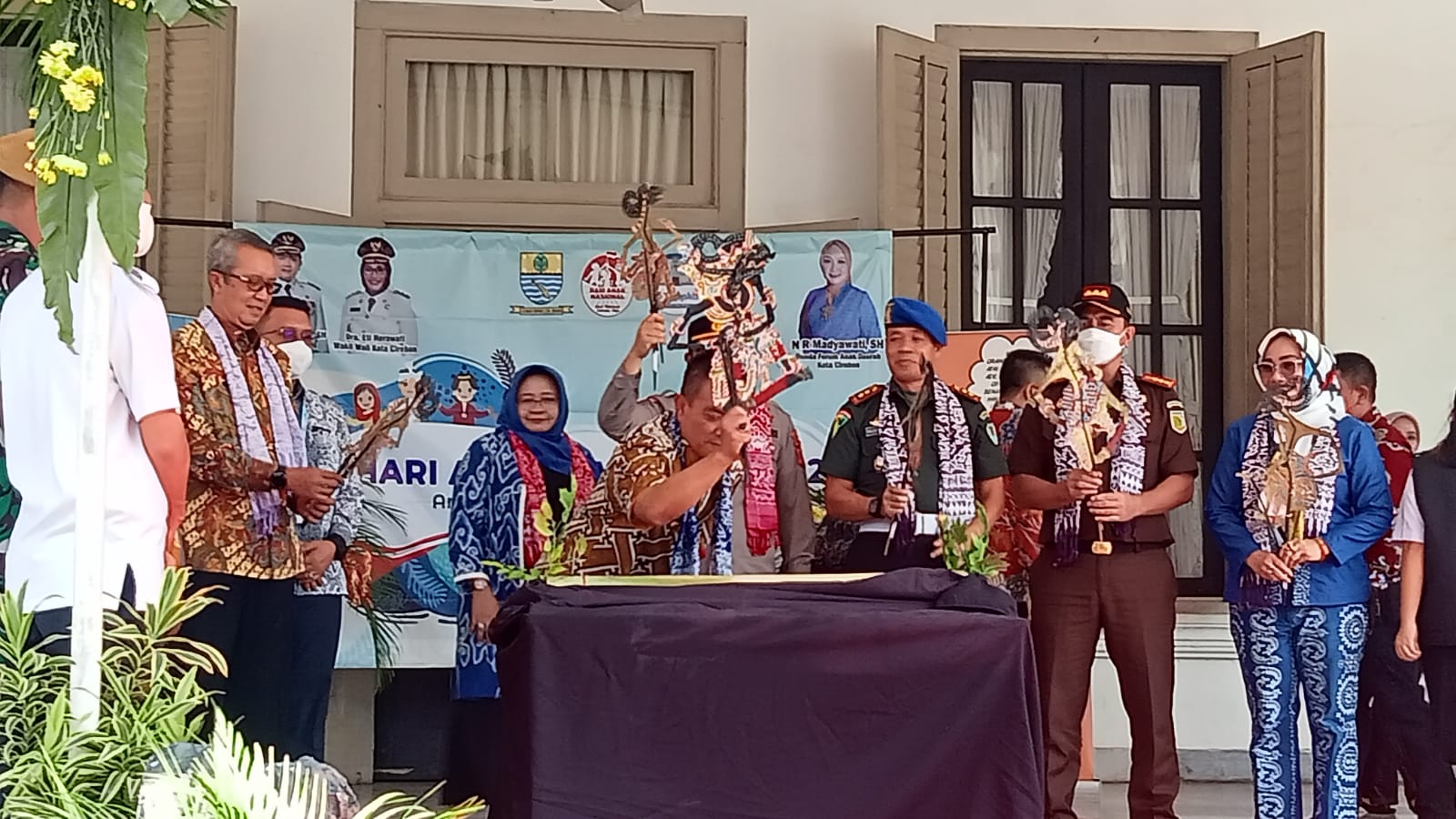 Buka Panggung Kreativitas Pelajar, Inilah Pesan Wali Kota Cirebon 
