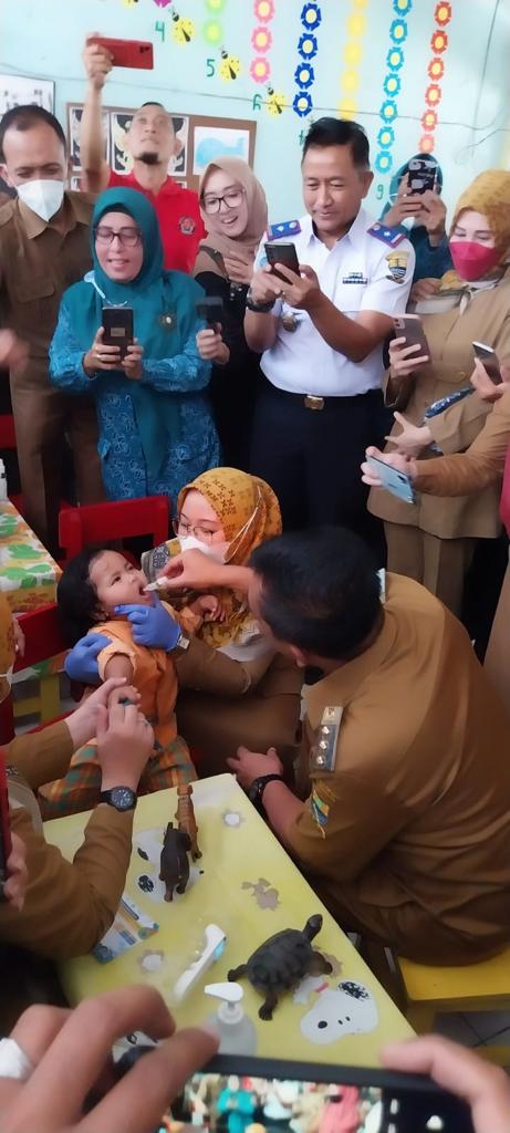 Hari Ini Serentak Balita Kota Cirebon Divaksin Polio 