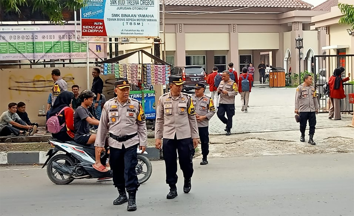 Hari Ini Ganjar Pranowo ke Cirebon, Penjinak Bom Diterjunkan, Universitas Muhammadiyah Cirebon Dijaga Ketat