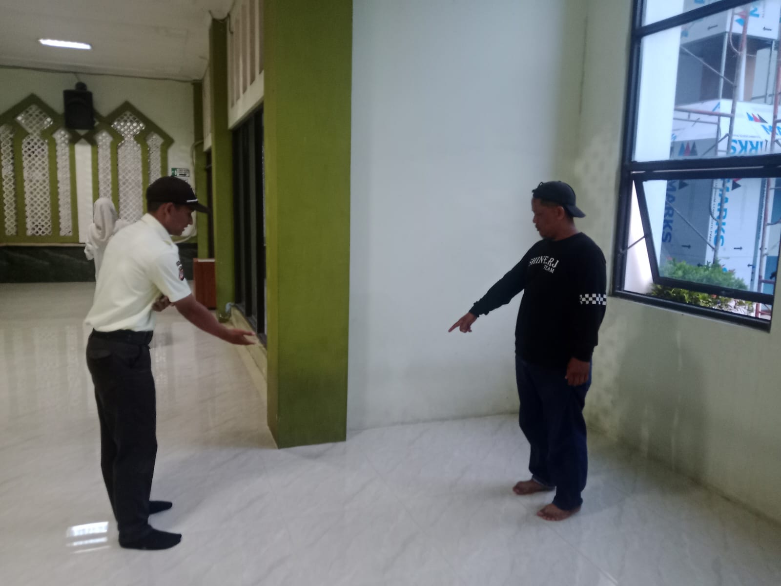 iPhone 11 Mahasiswi Hilang di Masjid UIN Siber Cirebon, Polisi Telusuri Rekaman CCTV