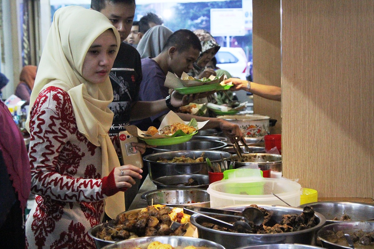 7 Makanan Khas Cirebon Terenak yang Sayang untuk Dilewatkan Jika Sedang Berwisata ke Kota Udang