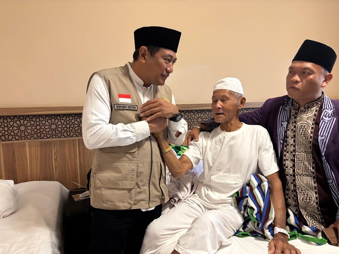 Timwas DPR RI Terima Keluhan Jemaah Haji Tanah Air, Tempat Tidur Kurang dan Kartu Nusuk Telat