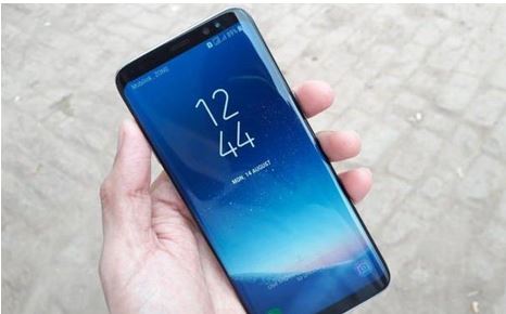 Takut Layar Smartphone Cepat Rusak? Inilah Tips Menjaga Layar AMOLED agar Lebih Awet