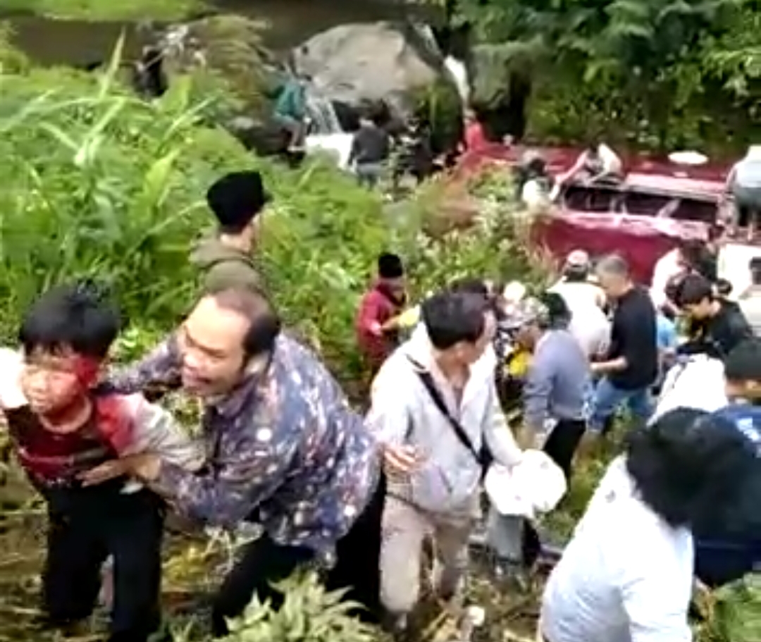 Bus yang Kecelakaan di Guci Tegal, Sempat Ziarah ke Cirebon dan Mau ke Pekalongan
