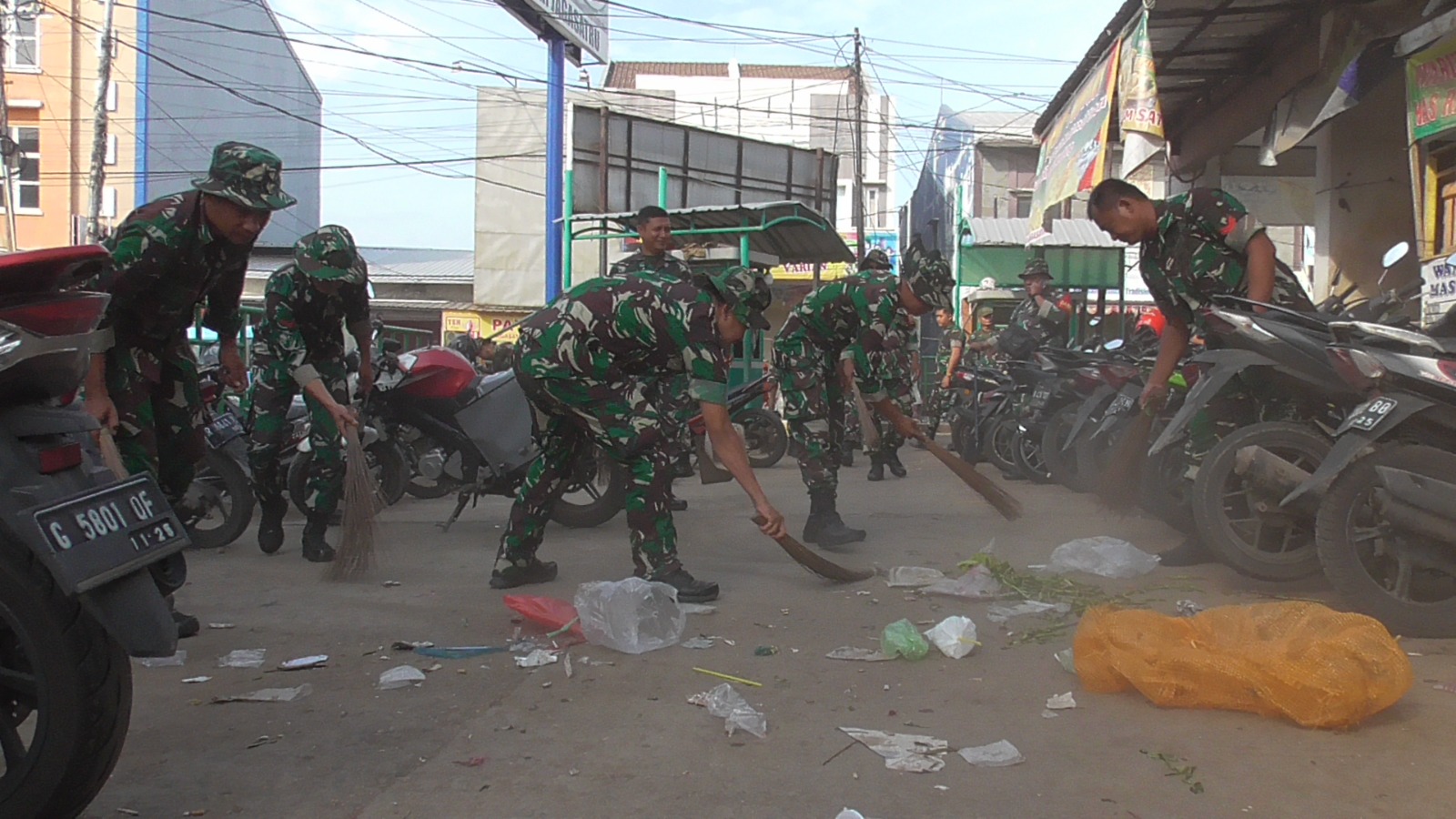 Kodim 0614/Kota Cirebon 'Serbu'  Pasar Jagasatru, Ternyata Ini Tujuannya