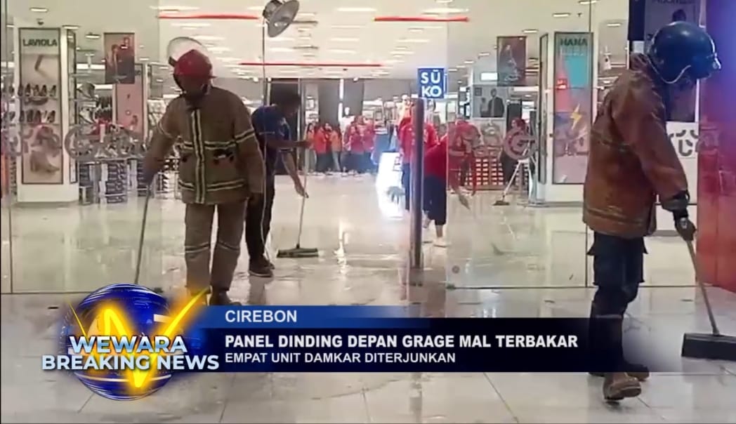 Cuma Butuh Waktu Setengah Jam, Kobaran Api di Grage Mall Cirebon Berhasil Dipadamkan 