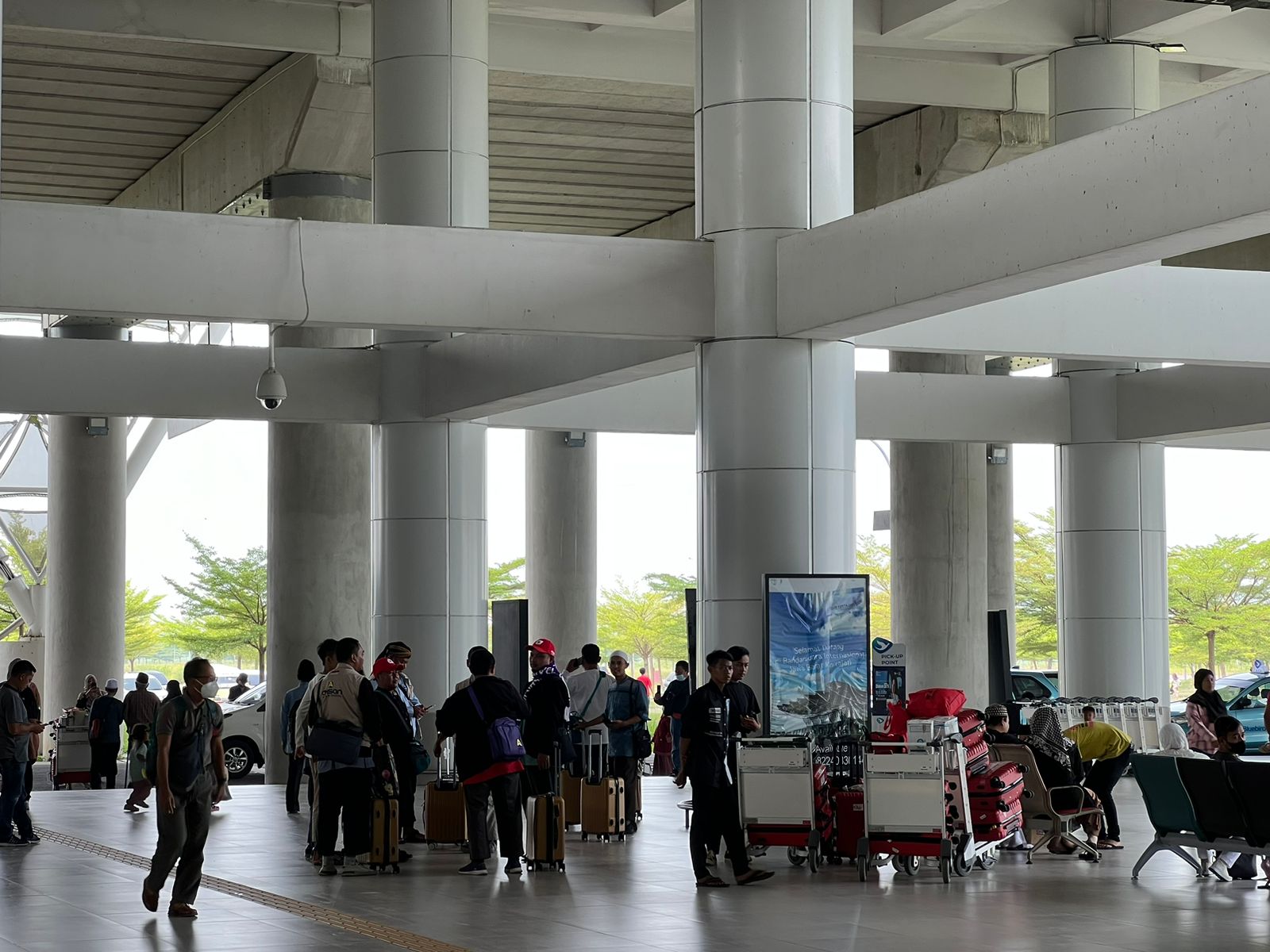 Pemerintah Pernah Memaksa Warga Bandung Terbang dari Bandara Kertajati Tapi Tak Berhasil, Saingan Tambah Berat