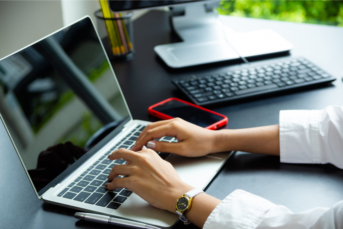 Laptop Rp5 Jutaan Terbaik 2026, Cocok untuk Mahasiswa dan Pekerja Kantoran