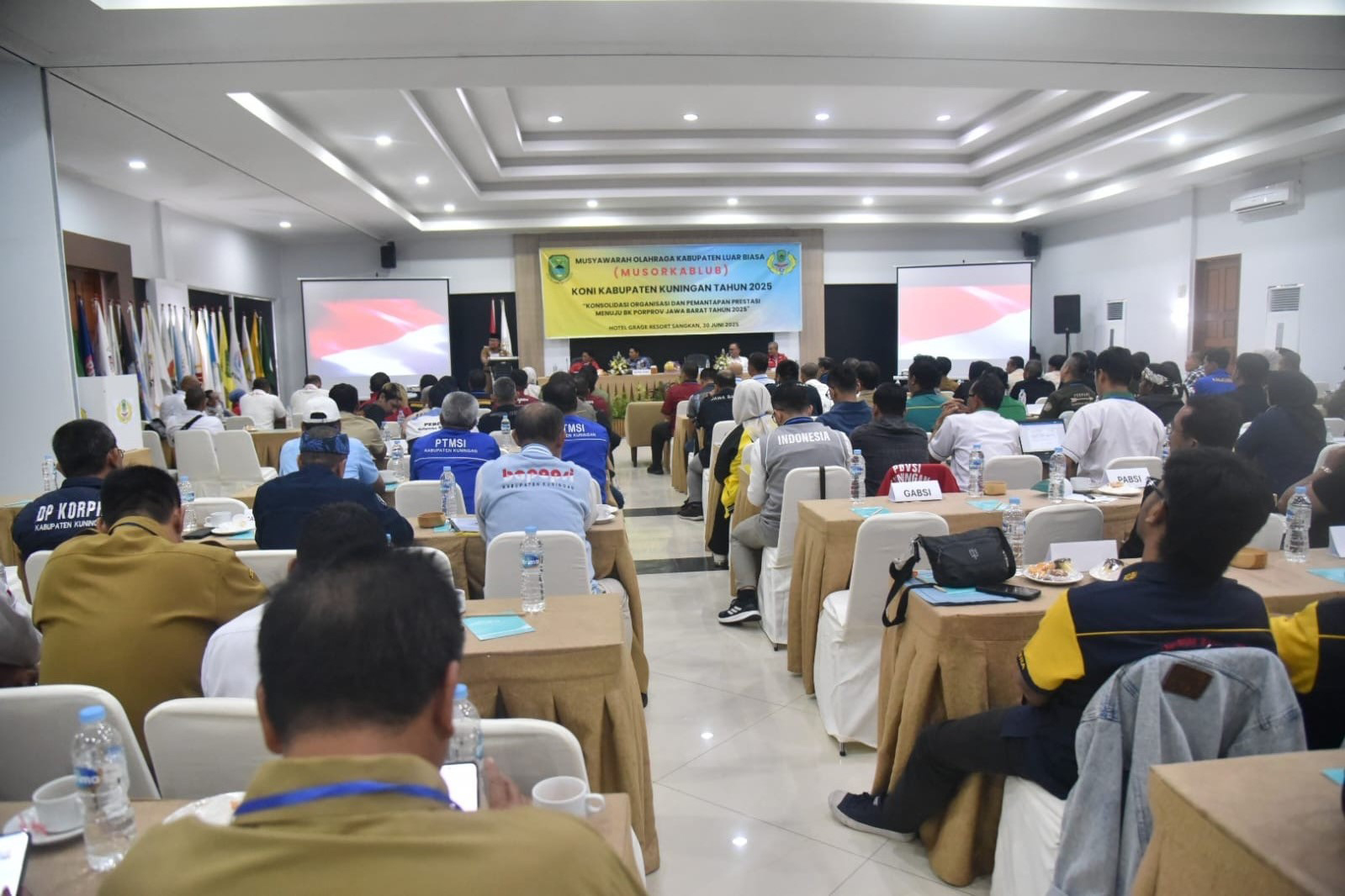 KONI Kuningan Miliki Ketua Baru, Ini Harapan Bupati Dian