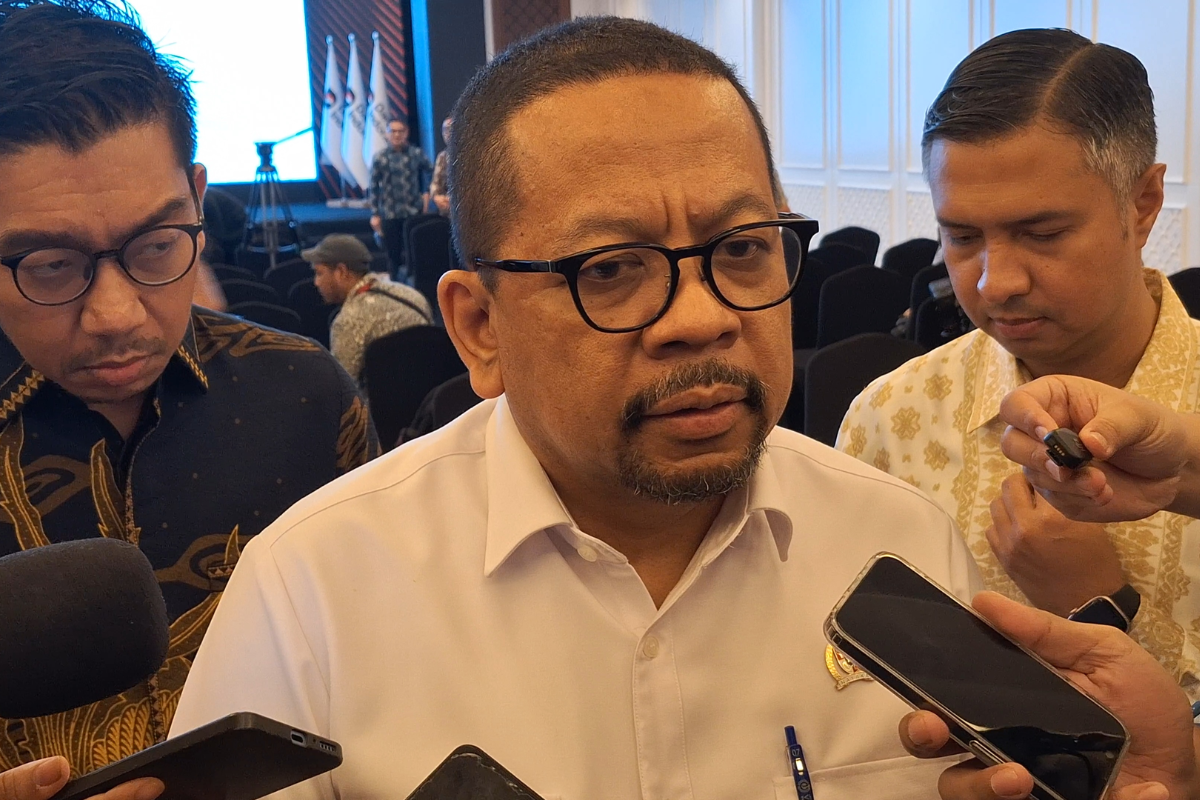 Prabowo Boros karena Sering ke Luar Negeri? Istana Jawab Kritik Dino Patti Djalal dan Tegaskan Asas Manfaat