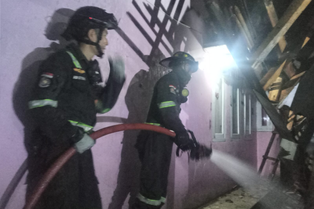 Kebakaran di Desa Cidahu Kuningan, Bangunan Kosong Hangus Dilalap Api