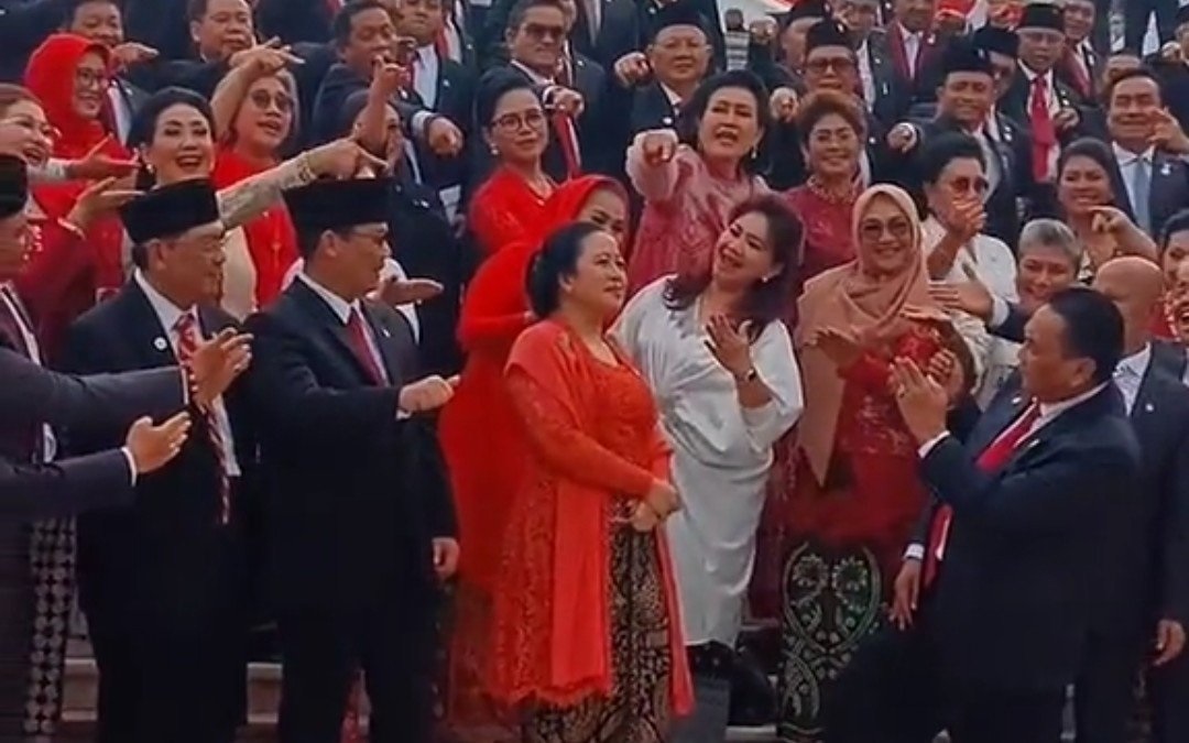 Heboh Video Anggota DPR Sebut Puan Presiden Sambil Menunjuk