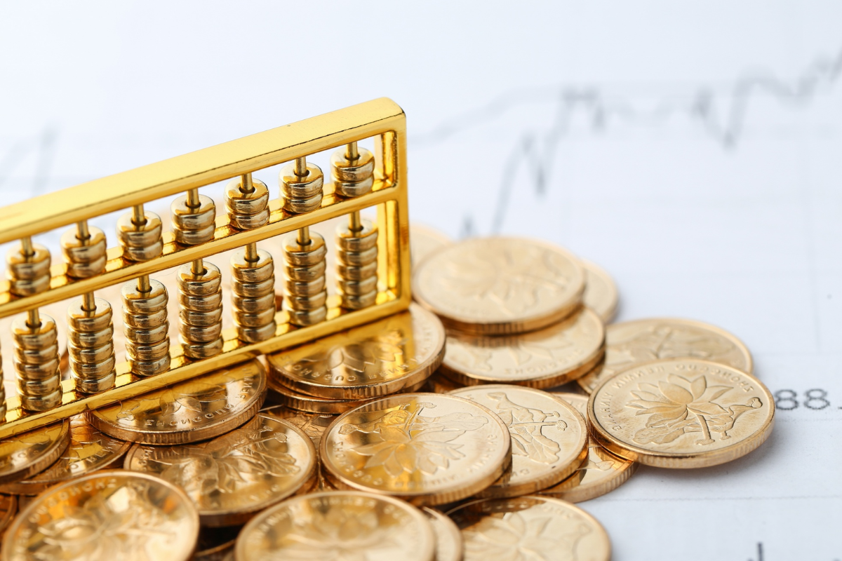 Investasi Emas 2026: Peluang, Risiko, dan Hal yang Perlu Diperhatikan