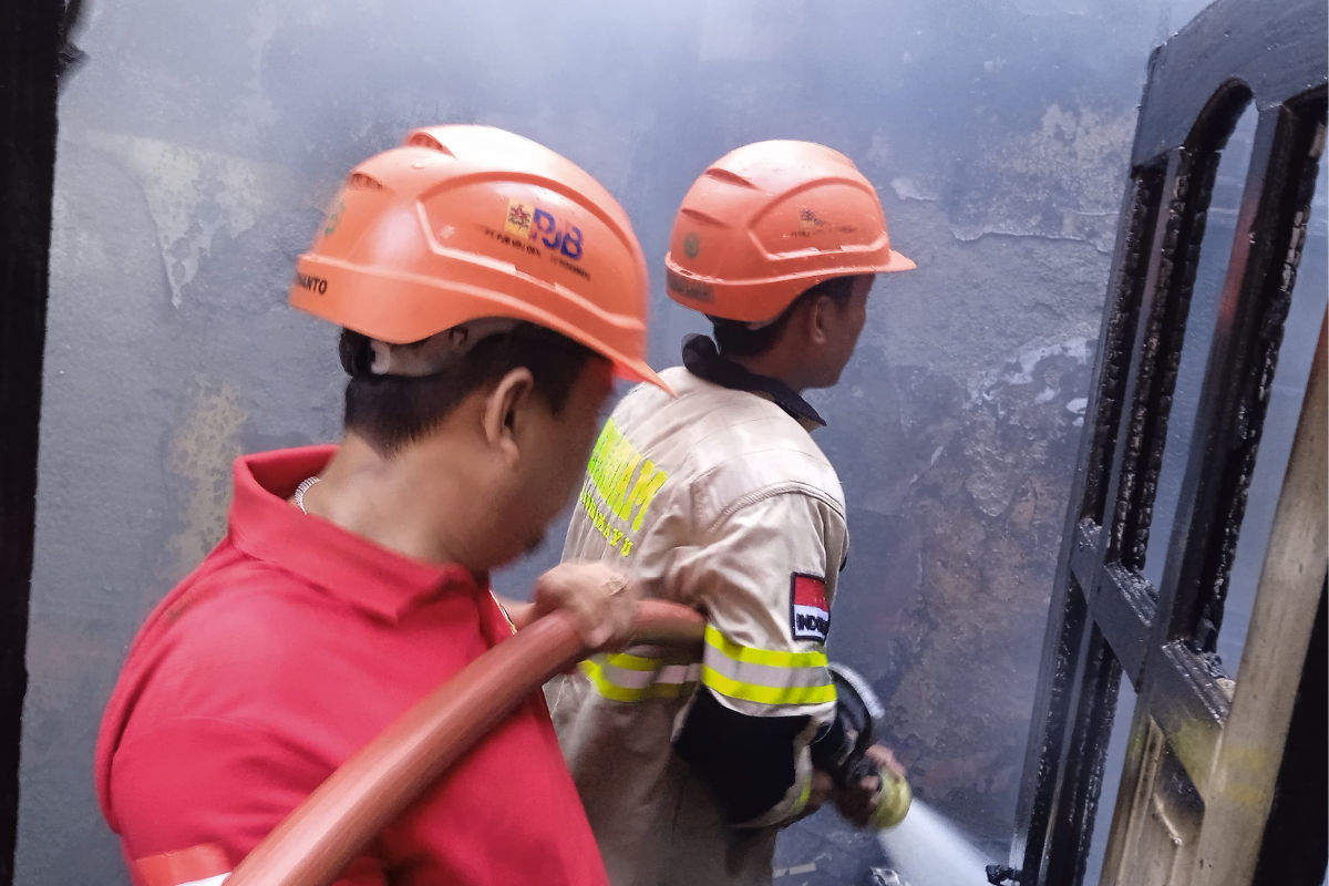 Korsleting Listrik Picu Kebakaran Rumah Warga Anjatan Utara Indramayu