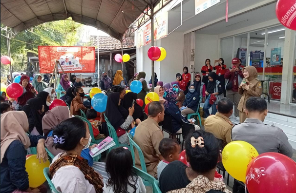 Ada Layanan Gratis dari Alfamart di Cirebon, Ibu-ibu Pasti Senang