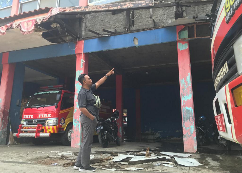 Ambruk Lagi, Bangunan Kantor Damkar Kota Cirebon Makin Memprihatinkan, Begini Nasib Pegawainya