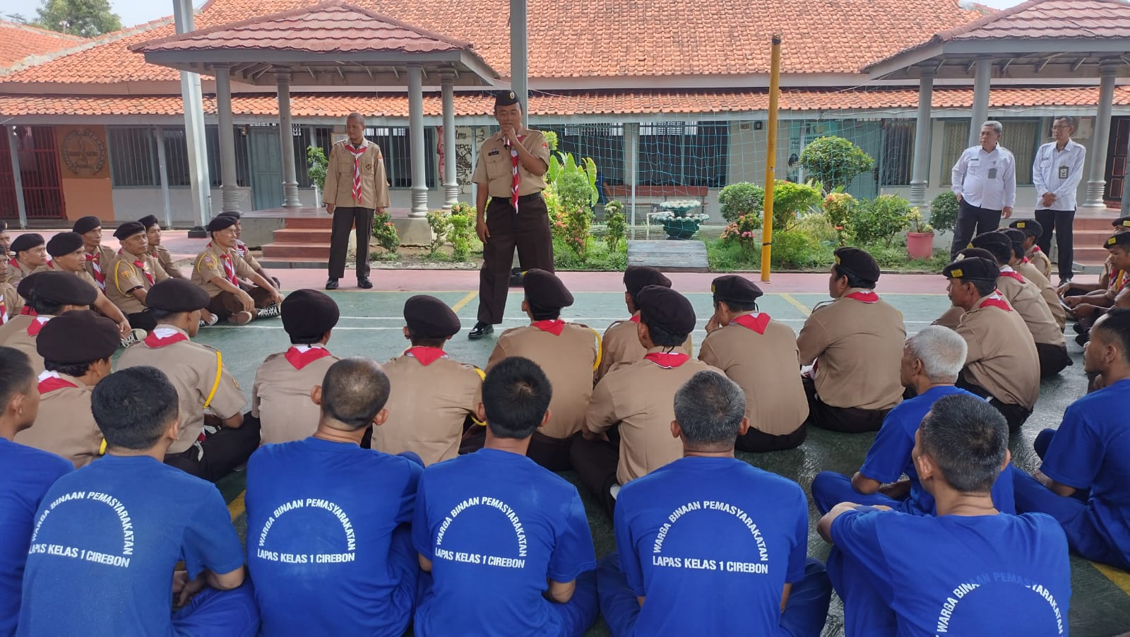 Kodim 0614/Kota Cirebon Berikan Pembinaan Pramuka ke Warga Binaan Lapas Kelas 1 Cirebon