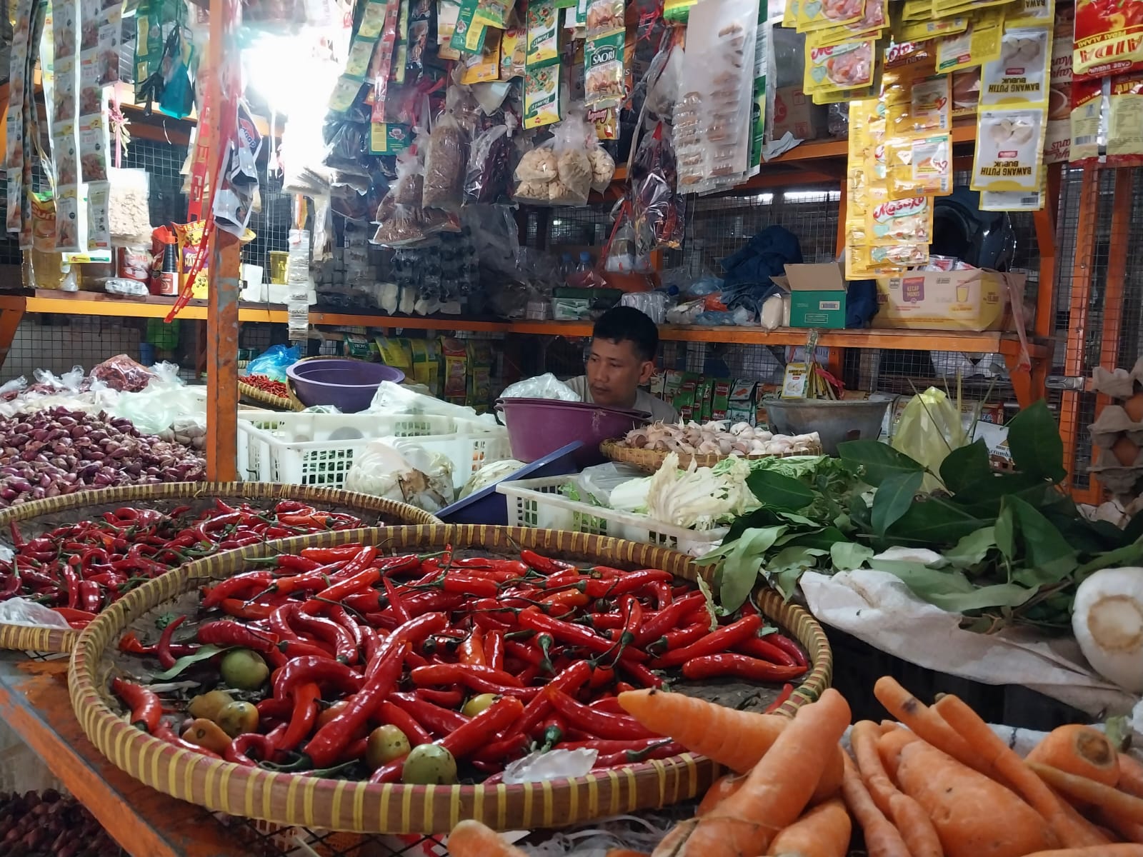 Hari Pertama Ramadan, Segini Harga Kepokmas di Pasar Cirebon 