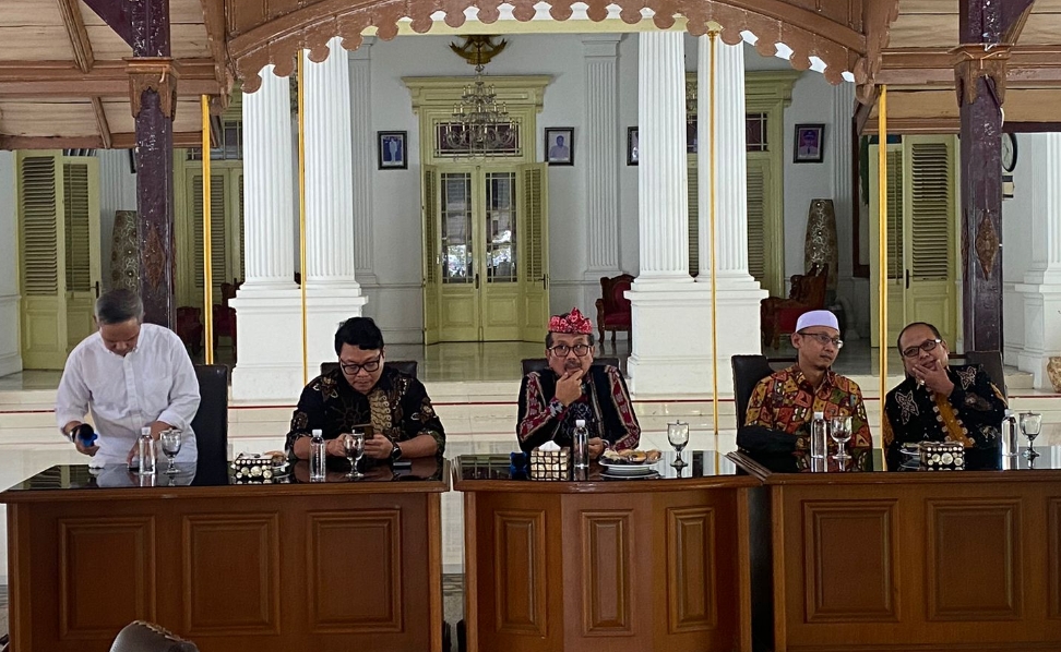 Teguh Pastikan Paripurna Keputusan Bersama CDOB Cirebon Timur Digelar 5 Desember 2023