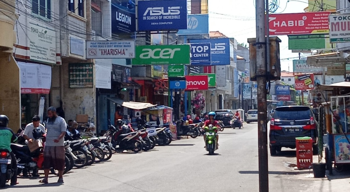 3 Toko Komputer yang Terkenal di Jalan Panjunan Kota Cirebon