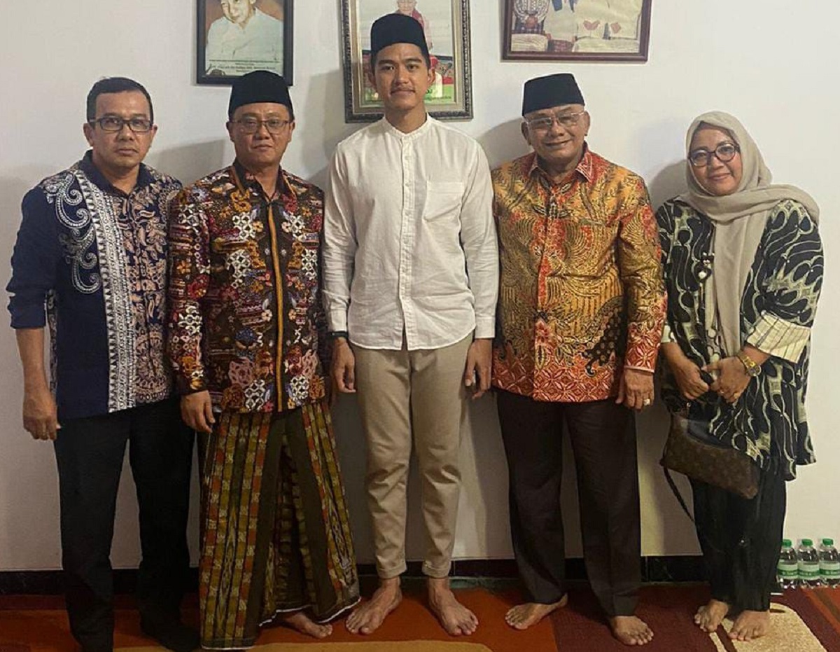 Kaesang Pangarep ke Cirebon, Jadi Santri Kehormatan Pesantren Gedongan 