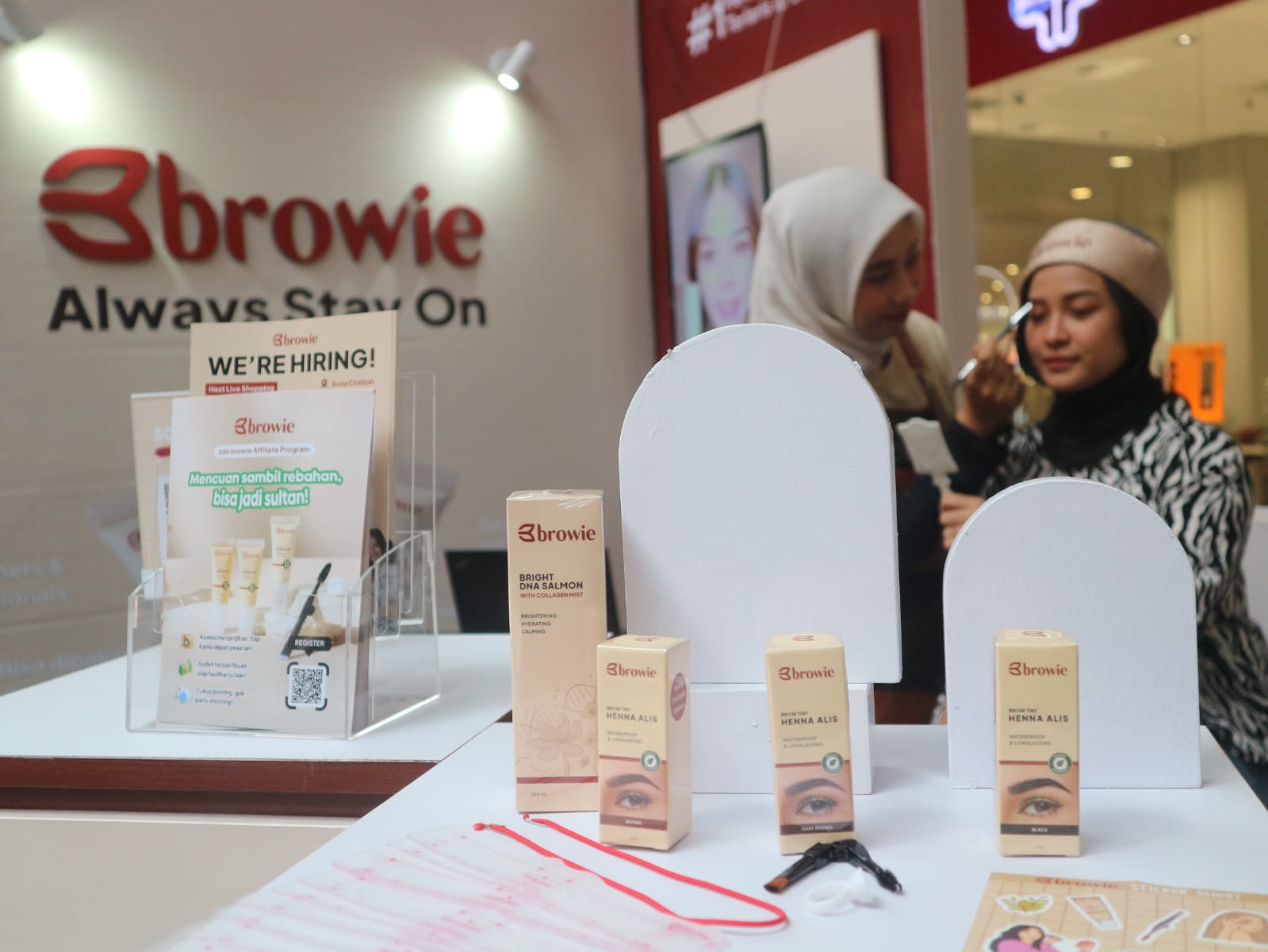 Keren NIh! browie Brow Tint Henna Alis, Nggak Perlu Lagi Ngalis Tiap Hari