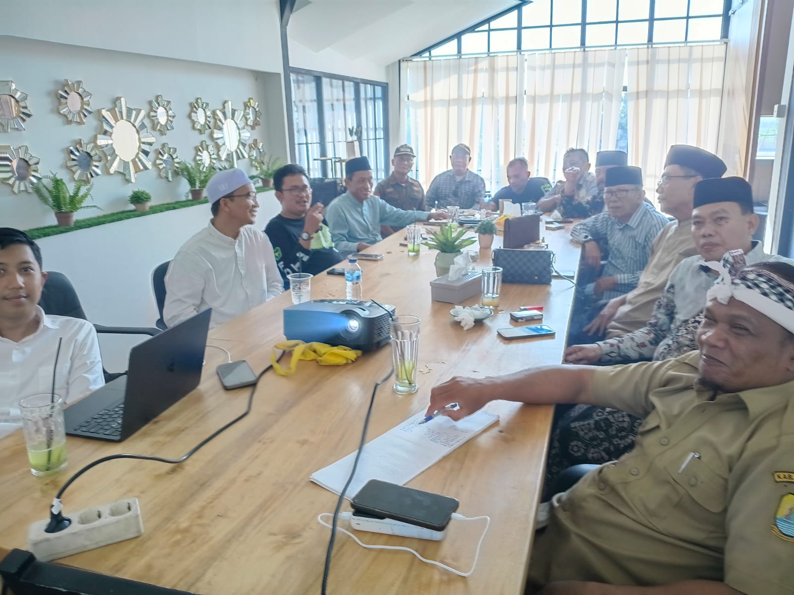 KH Taufiqurrahman Yasin Jadi Ketua FCTM, Hamzaiya: Lanjutkan Perjuangan Kawal Pemekaran Cirebon Timur 