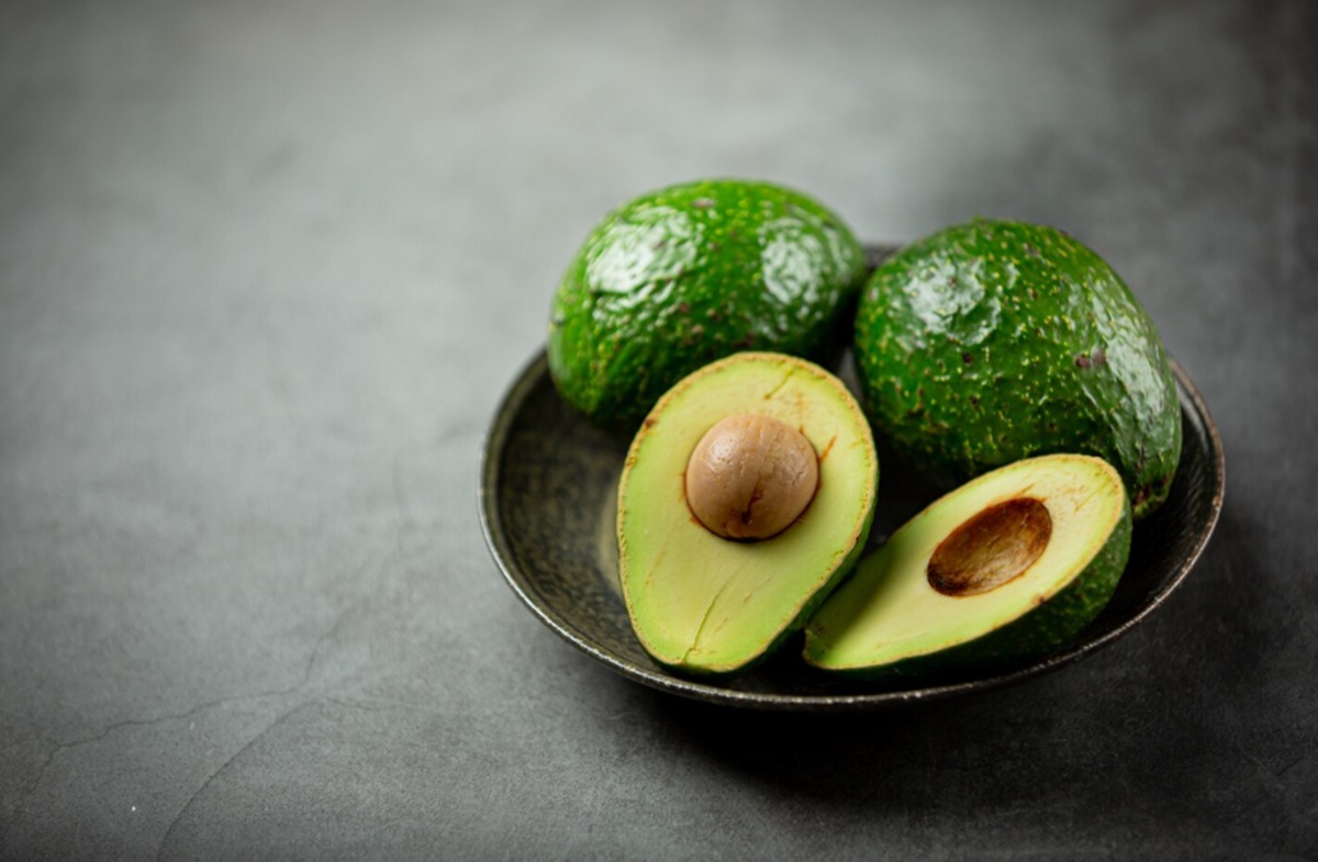 Tak Perlu Obat Mahal, Konsumsi 5 Buah Ini untuk Menurunkan Kolesterol Jahat