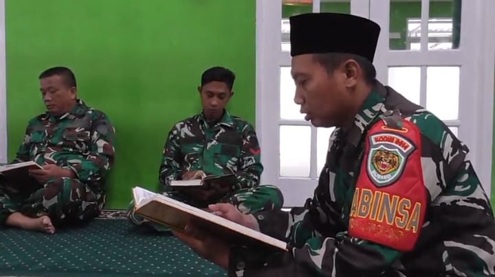 Bulan Ramadhan, Isi Waktu dengan Tadarus Al-Qur’an. Babinsa Sunyaragi : Semangat Demi Warga Binaan