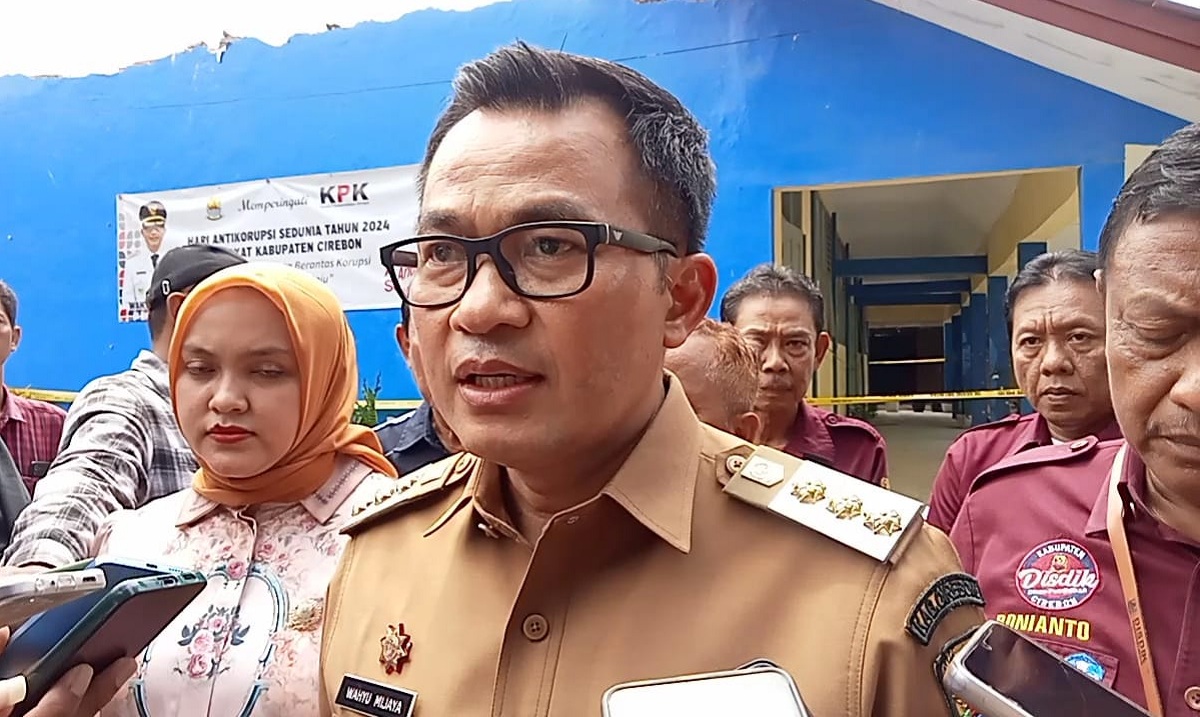 Pernyataan Pj Bupati Cirebon Pasca Atap Gedung Ambruk di SMPN 1 Talun