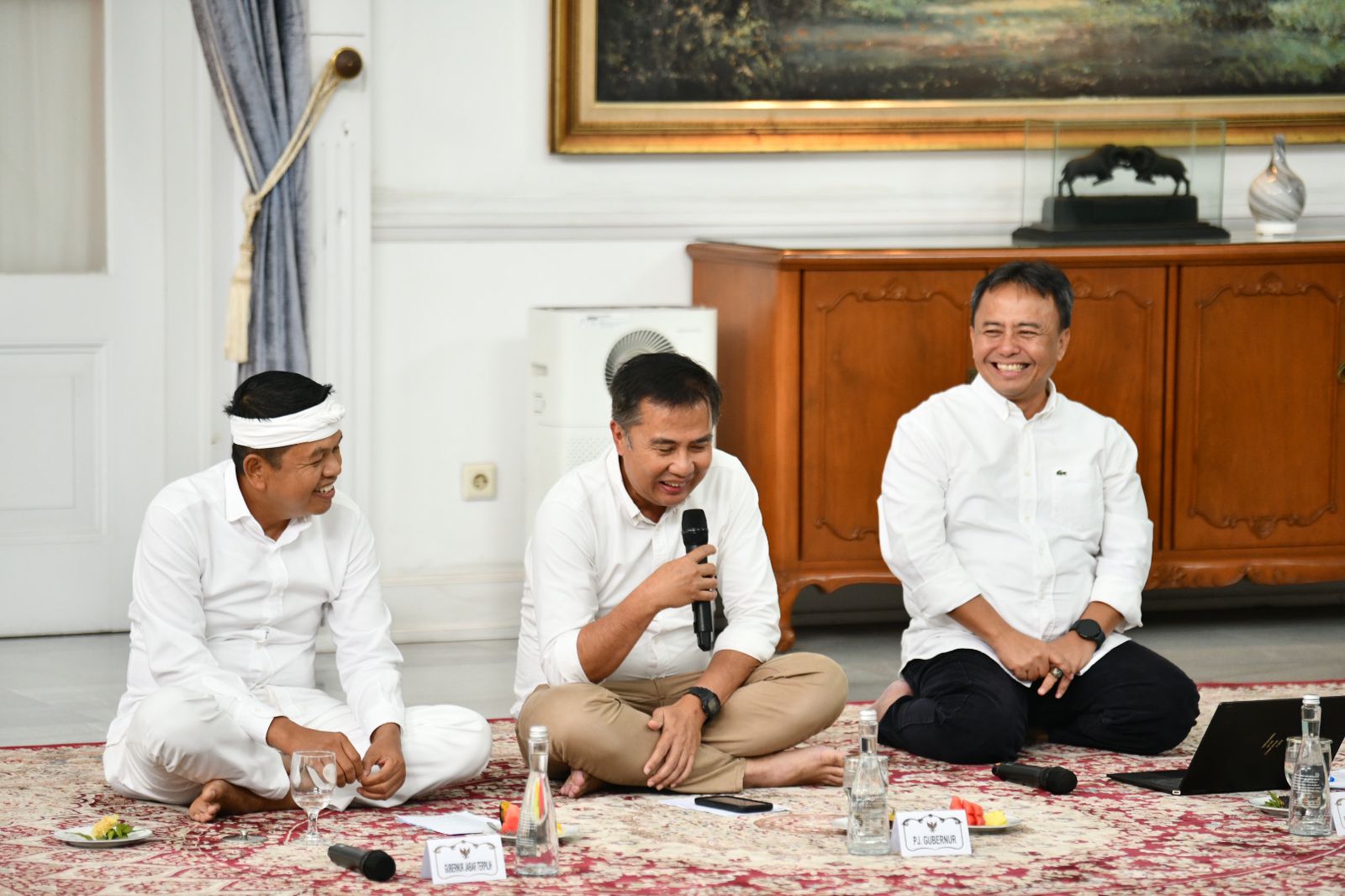 Penjabat dan Gubernur Jawa Barat Terpilih Selaraskan Pembangunan