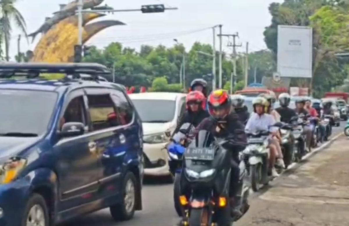 Puncak Arus Balik 2026: Kuningan-Cirebon Macet, Waktu Tempuh 3 Jam