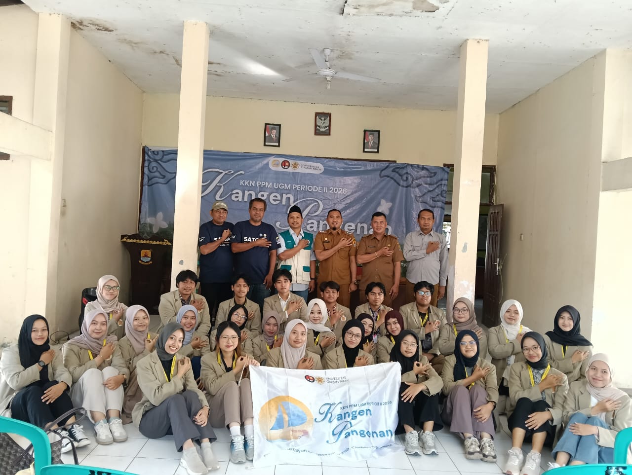 KKN UGM Bangun Energi Terbarukan di Cirebon, Kagama Siapkan Sekretariat Jadi Rumah Kedua Mahasiswa