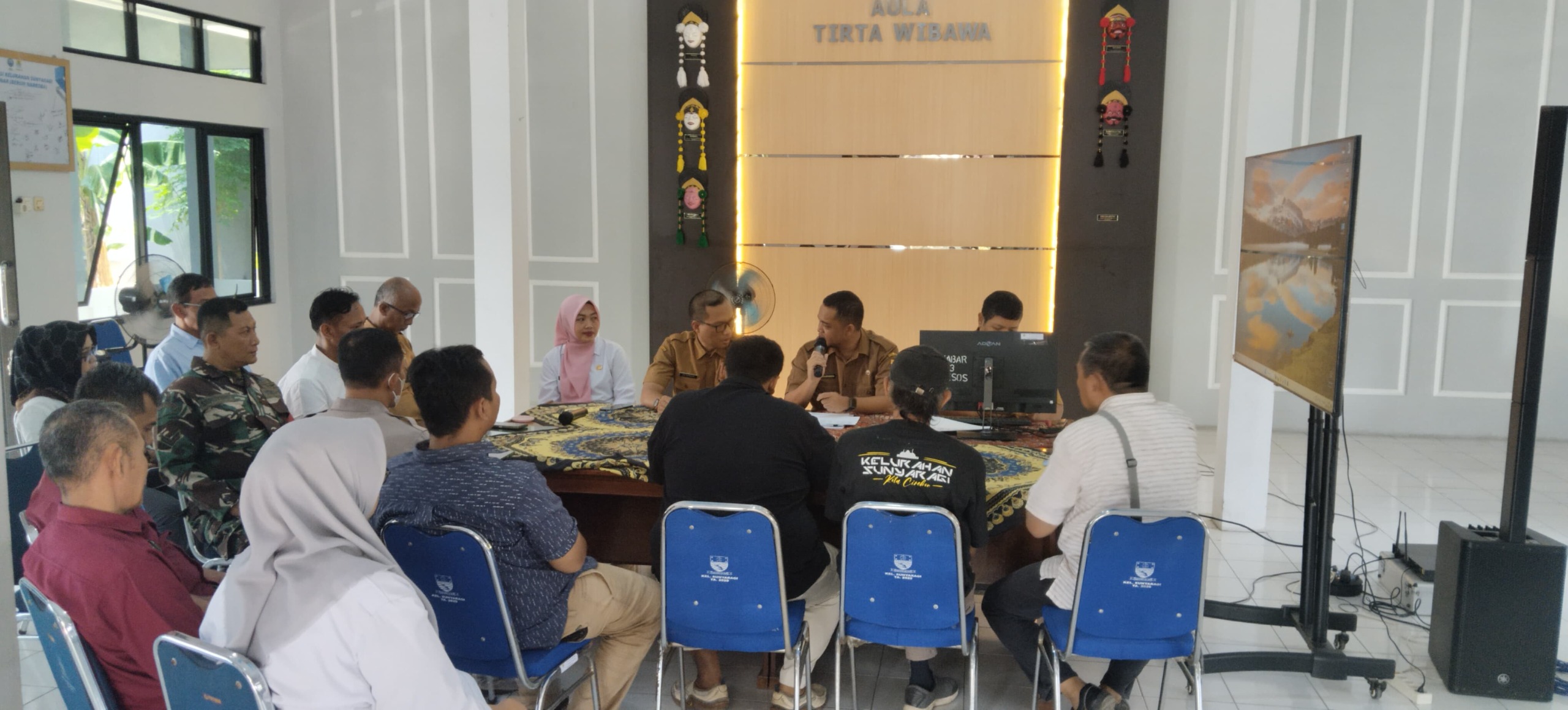 Babinsa Sunyaragi Hadiri Rapat Koordinasi Pelaksanaan Usulan DTSEN Tahun 2025