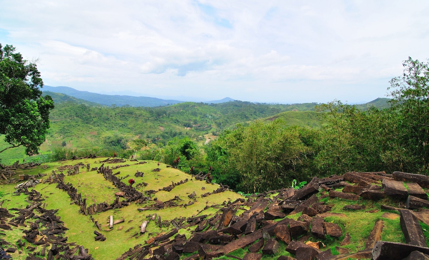 Situs Gunung Padang, Piramida Giza di Mesir Kalah, Batu-batu Sempat Jadi Alas Buat Mencuci