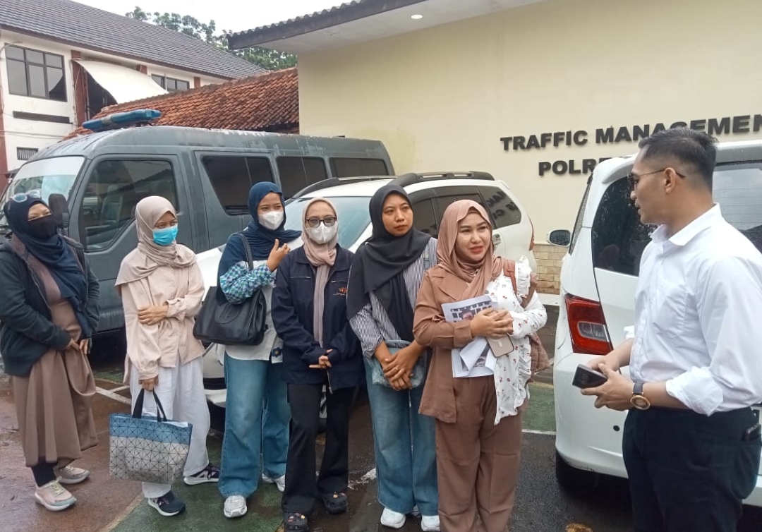 Modus Penipuan Voucher Hotel Murah di Cirebon Terbongkar, Puluhan Ibu-Ibu Jadi Korban