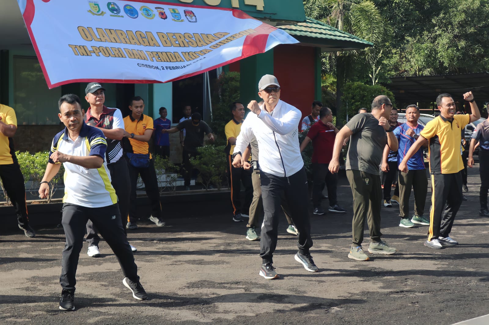 Pj Walikota Cirebon Olahraga Bersama Forkopimda Kuatkan Sinergitas dan Kondusifitas Jelang Pemilu 2024
