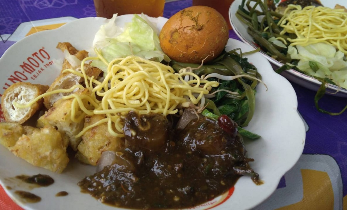 Nikmati 3 Kuliner Legendaris Cirebon yang Khas dengan Harga Terjangkau