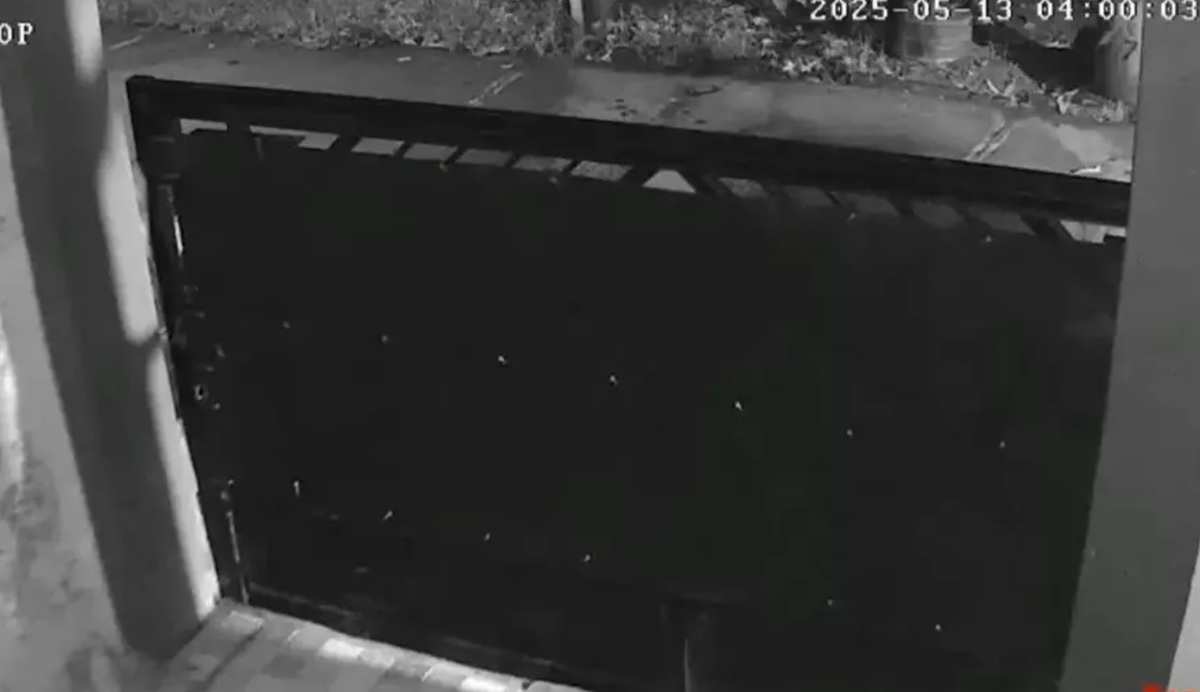 Ketukan Pintu Misterius Teror Warga, Rekaman CCTV Tambah Bikin Resah