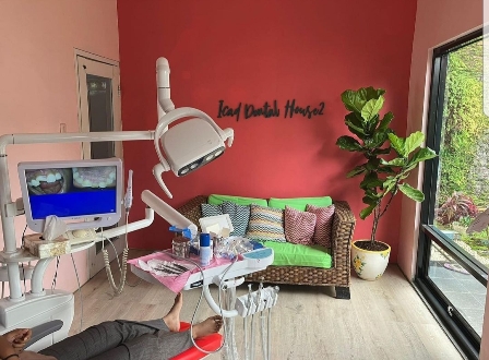 Periksa Gigi Nyaman Serasa di Rumah