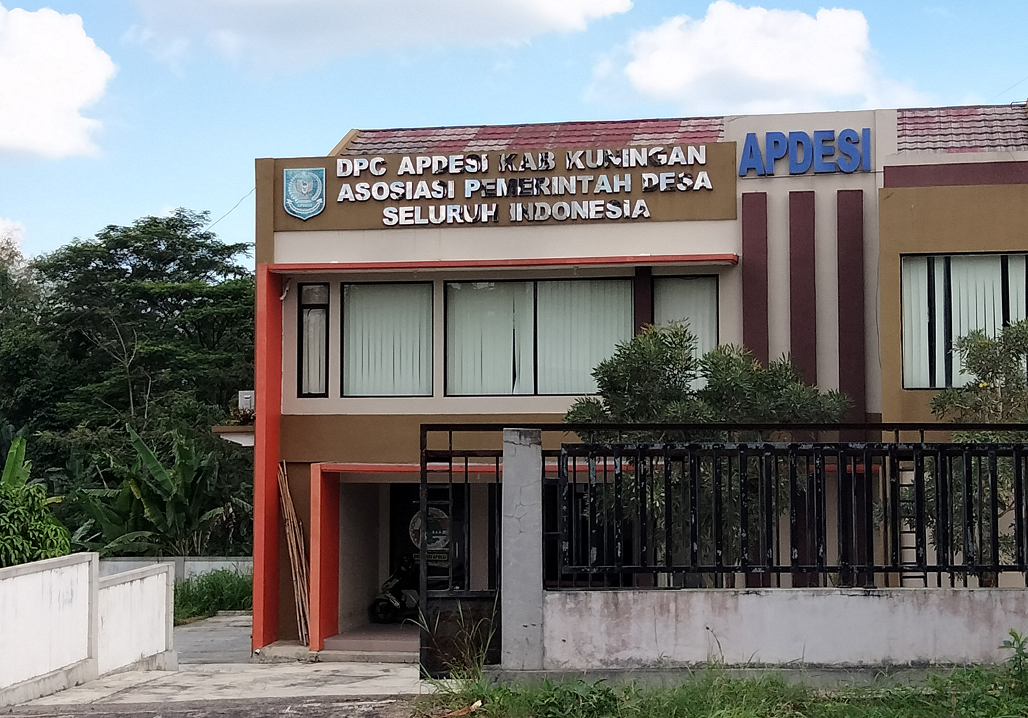 Internal Apdesi Kuningan Bergejolak, Satu Per Satu Kuwu Pilih Mundur